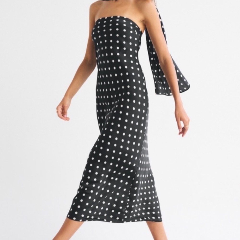 Abercrombie & Fitch Black and White Polka Dot Strapless Midi Dress